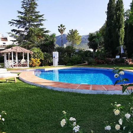Roca Verde, Boutique Bed & Breakfast (Adults Only) Alhaurín de la Torre Exterior photo