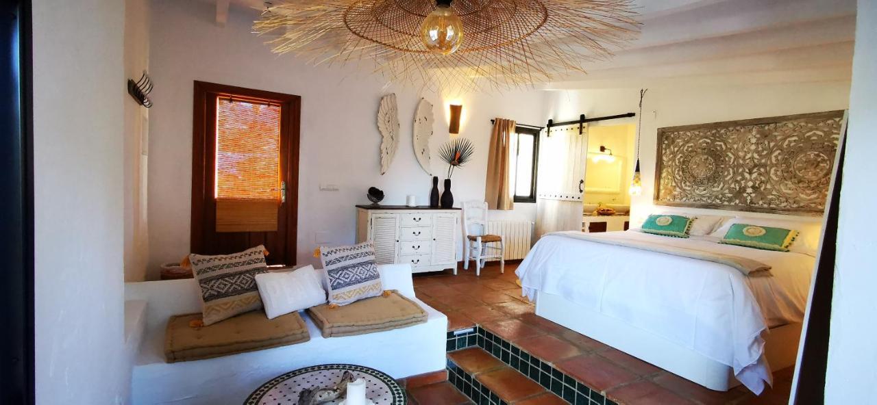 Roca Verde, Boutique Bed & Breakfast (Adults Only) Alhaurín de la Torre Room photo
