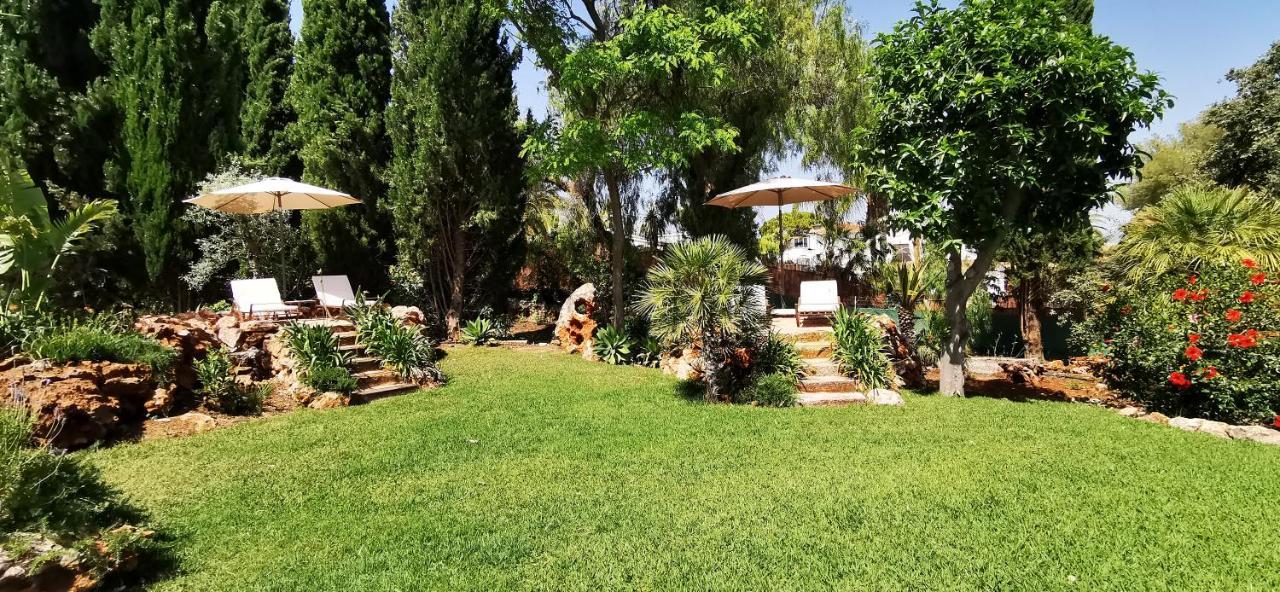 Roca Verde, Boutique Bed & Breakfast (Adults Only) Alhaurín de la Torre Exterior photo