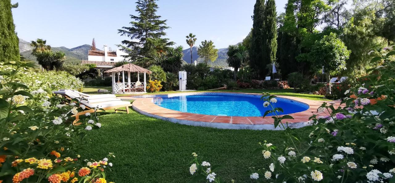 Roca Verde, Boutique Bed & Breakfast (Adults Only) Alhaurín de la Torre Exterior photo