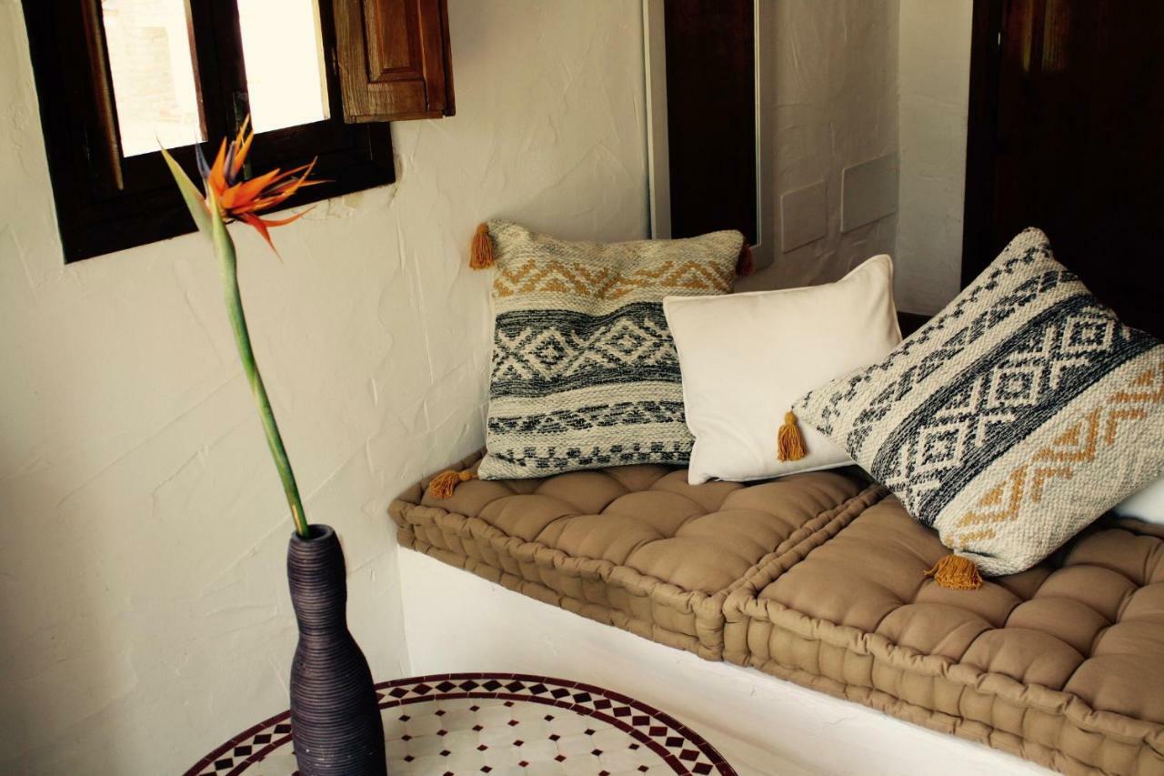 Roca Verde, Boutique Bed & Breakfast (Adults Only) Alhaurín de la Torre Exterior photo